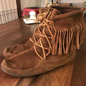 COPY - Brown Fringe Moccasin